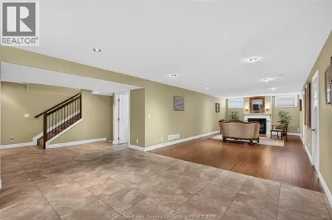 6 Vallochie Court Kingsville ON N9Y 4C8
