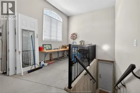 6 Vallochie Court Kingsville ON N9Y 4C8
