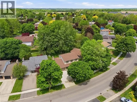 49 Greenfield Road Brantford ON N3R 6Z4