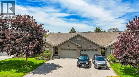 19 Hanlon Place Paris ON N3L 4E7