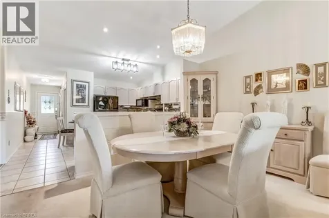 19 Hanlon Place Paris ON N3L 4E7