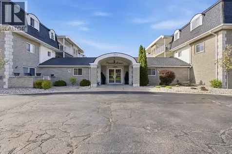 1995 Normandy Street Lasalle ON N9H 1P9