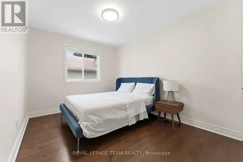 43 West Ridge Drive Ottawa ON K2S 1S4