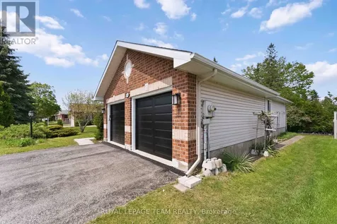 43 West Ridge Drive Ottawa ON K2S 1S4