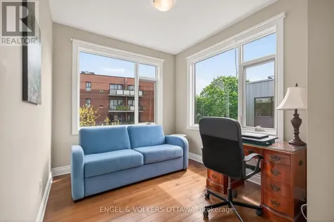 1896 Carling Avenue Ottawa ON K2A 1E7