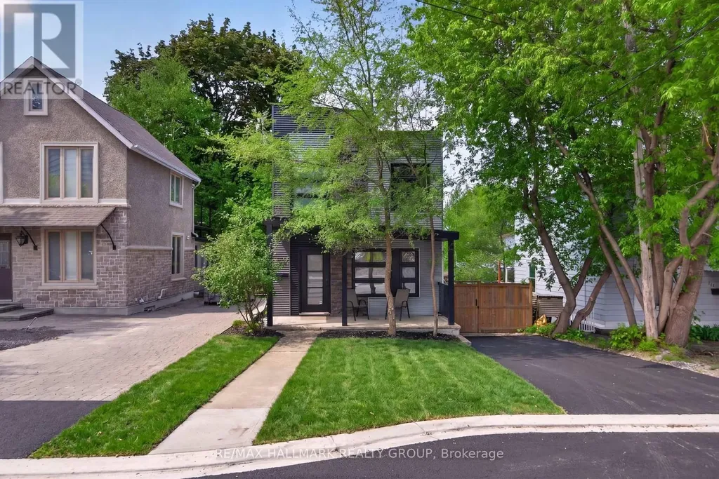 151 Clare Street Ottawa ON K1Z 7C3