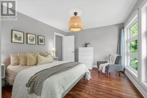 151 Clare Street Ottawa ON K1Z 7C3