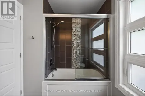 151 Clare Street Ottawa ON K1Z 7C3