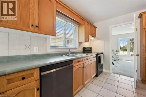 9 Berdux Place Wellesley ON N0B 2T0