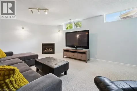 9 Berdux Place Wellesley ON N0B 2T0