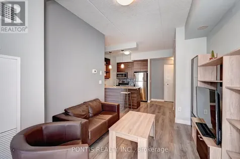 318 Spruce Street West Waterloo ON N2L 3M7