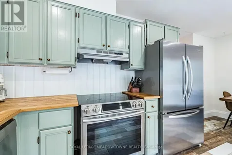 520 Pineview Gardens Shelburne ON L0N 1S2
