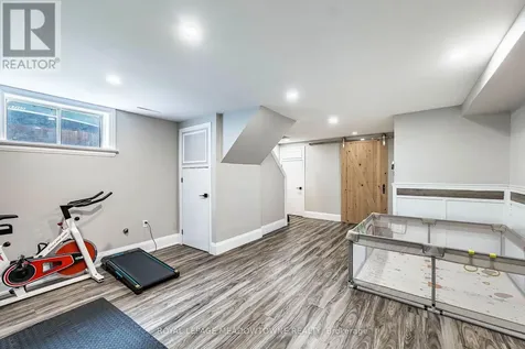 520 Pineview Gardens Shelburne ON L0N 1S2