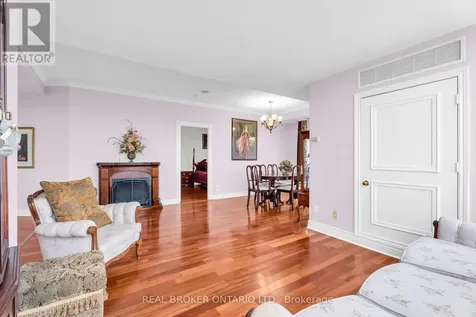 1 Belvedere Court Brampton (downtown Brampton) ON L6V 4M6
