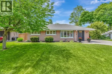 22 Dale Avenue Cambridge ON N1S 3M6
