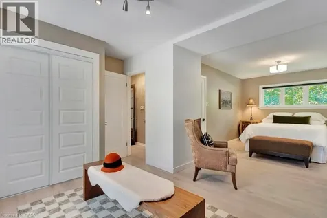 22 Dale Avenue Cambridge ON N1S 3M6