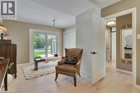 22 Dale Avenue Cambridge ON N1S 3M6