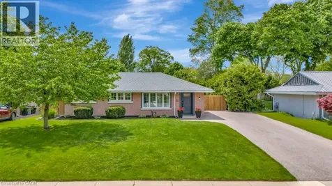 22 Dale Avenue Cambridge ON N1S 3M6
