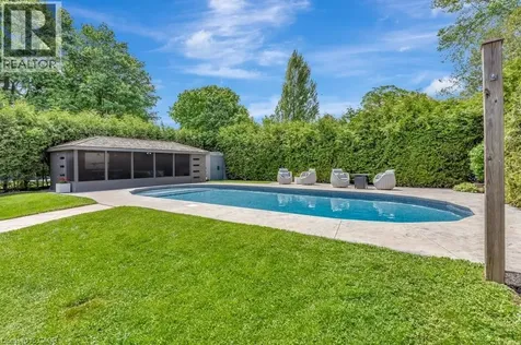 22 Dale Avenue Cambridge ON N1S 3M6