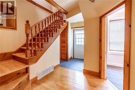 23 Pearl Street Guelph ON N1E 2E4