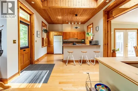 23 Pearl Street Guelph ON N1E 2E4