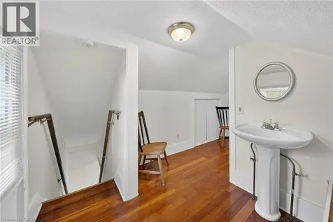 78 Facer Street St. Catharines ON L2M 5J5