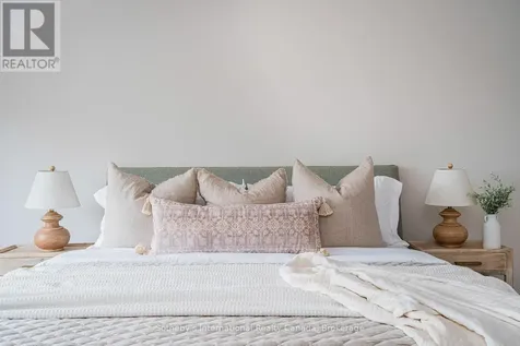 45 Mclean Avenue Collingwood ON L4Y 3Z6