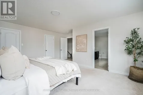 45 Mclean Avenue Collingwood ON L4Y 3Z6