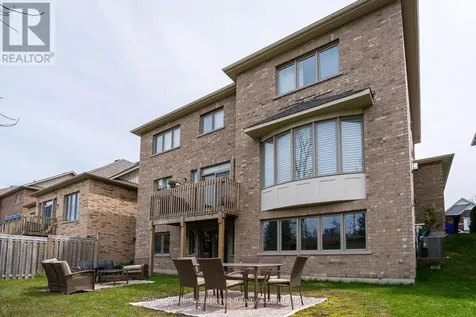 45 Mclean Avenue Collingwood ON L4Y 3Z6