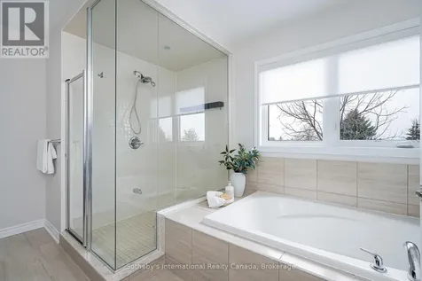 45 Mclean Avenue Collingwood ON L4Y 3Z6