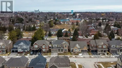 45 Mclean Avenue Collingwood ON L4Y 3Z6