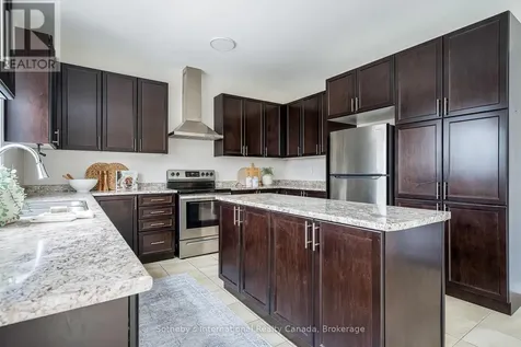 45 Mclean Avenue Collingwood ON L4Y 3Z6
