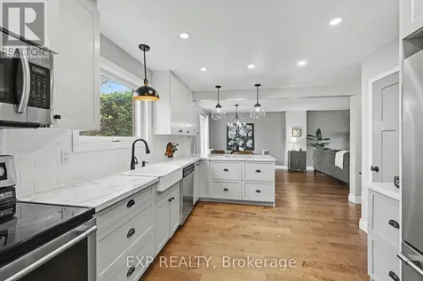 1 Laura Crescent Mississippi Mills ON K0A 1A0