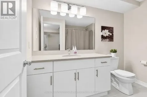 203 Maygrass Way Ottawa ON K2S 2K5