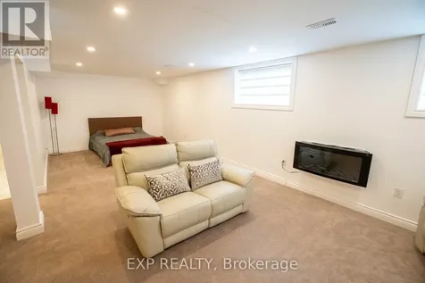 224 Alex Polowin Avenue Ottawa ON K2J 6E7