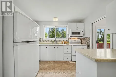 30 Corkstown Road Ottawa ON K2H 5B4