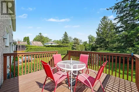 30 Corkstown Road Ottawa ON K2H 5B4