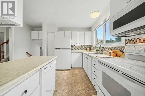 30 Corkstown Road Ottawa ON K2H 5B4