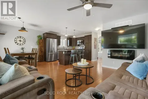 55 Woodward Street Carleton Place ON K7C 2X3