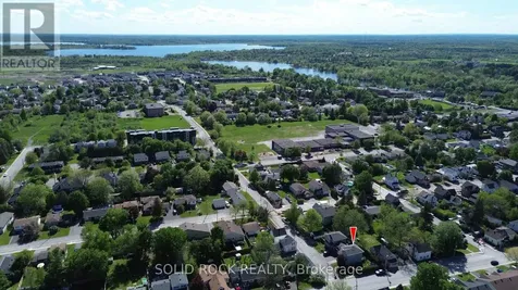 55 Woodward Street Carleton Place ON K7C 2X3
