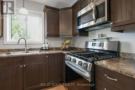 55 Woodward Street Carleton Place ON K7C 2X3