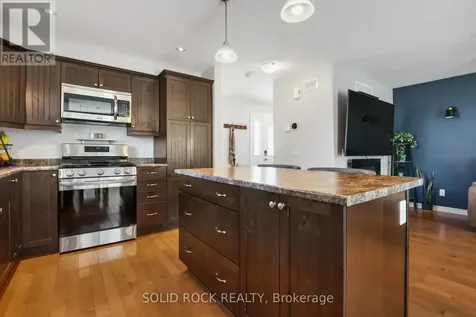 55 Woodward Street Carleton Place ON K7C 2X3