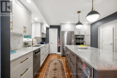 1530 Caton Street Ottawa ON K1H 6J4