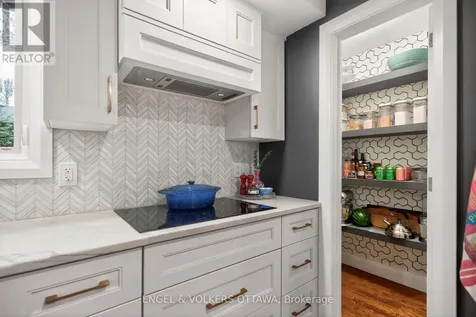 1530 Caton Street Ottawa ON K1H 6J4