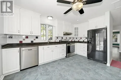 1176 Medoc Court Ottawa ON K1C 2S6