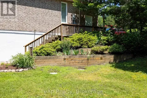 7 Limbert Road Mcdougall ON P2A 2W9