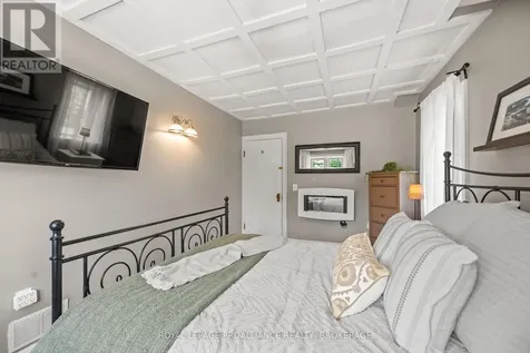 560 King Street West Gananoque ON K7G 2H1