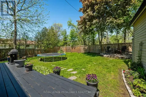 560 King Street West Gananoque ON K7G 2H1