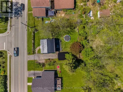 560 King Street West Gananoque ON K7G 2H1