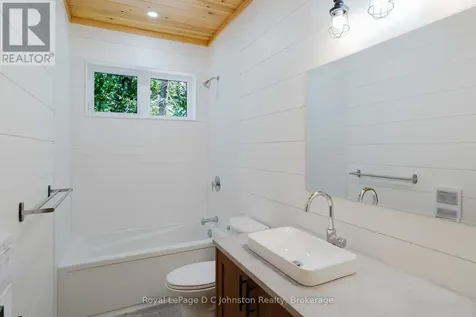 124 Big Tub Road Northern Bruce Peninsula ON N0H 2R0
